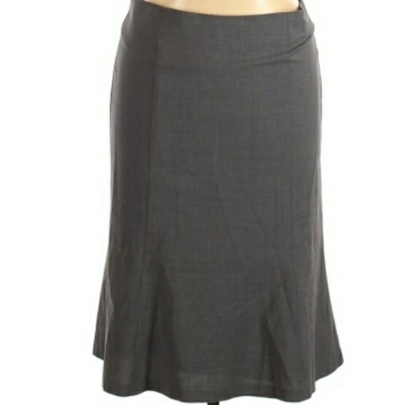 Talbots Grey knee length skirt sz 14 work - Picture 1 of 3